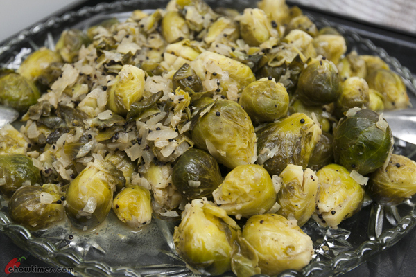 Brussel-Sprouts-with-Onion-and-Mustard-Seeds-1