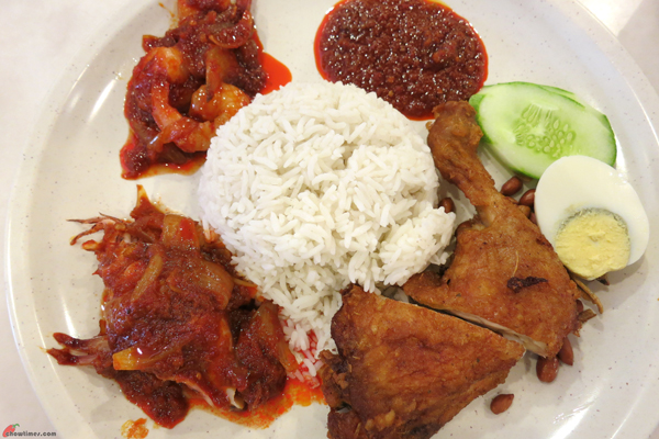 Kuala-Lumpur-Day-12-Lunch-at-Nasi-Lemak-Brilliant-07